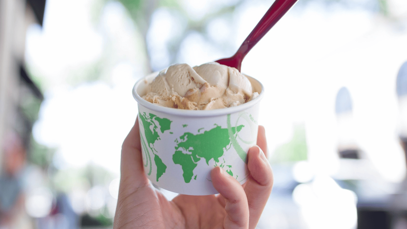 paper yogurt cups