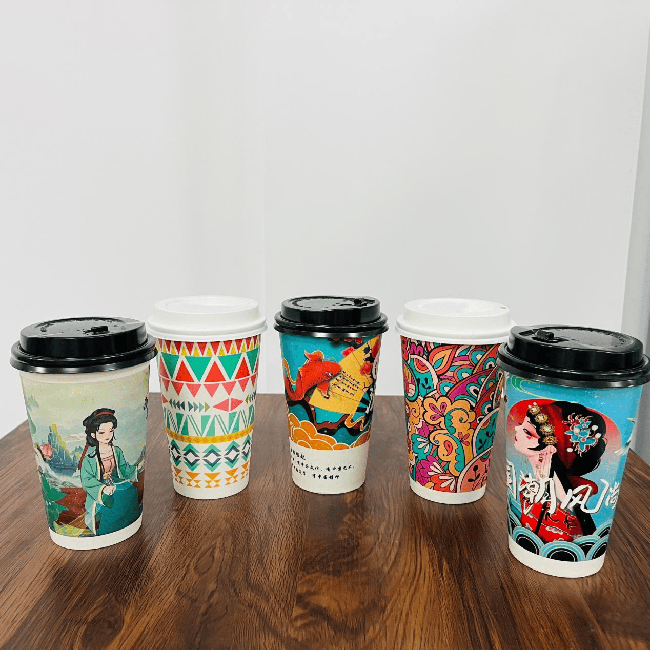 coffee shop paper cups