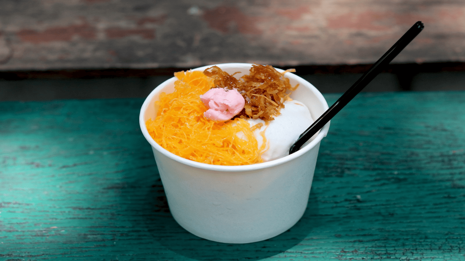 [MOQ](https://www.keychain.com/k/b/understanding-minimum-order-quantities-moq-in-food-and-beverage-manufacturing)<sup id=