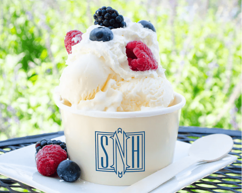 High Efficiency & High Aesthetics: How to Serve Ice Cream to a Crowd Quickly and Boost Sales?