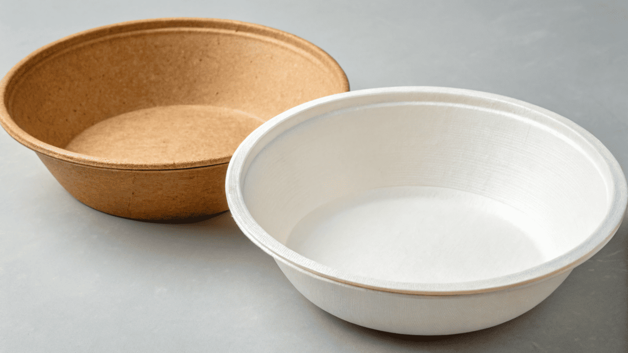 A cross-section view showing the PE coating inside both a Kraft and a White bowl.